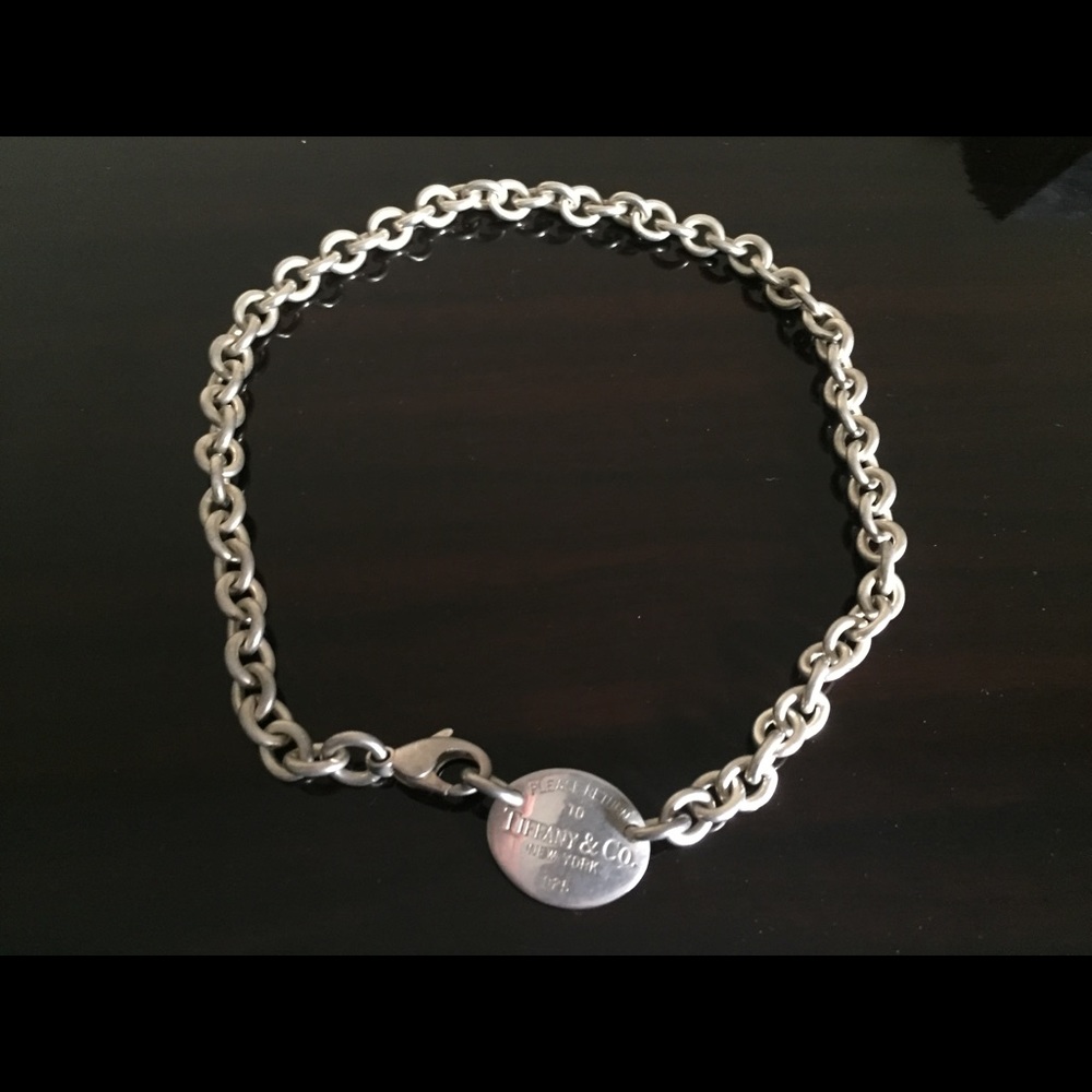 Tiffany & co. New York sterling silver choker.